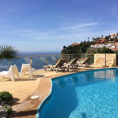 Villa Isabela - Car Rental For Free Canico  Exterior photo
